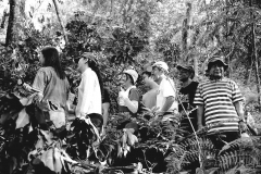 18.5.12.Hannah.BKiara.bw.IMG_5649.web